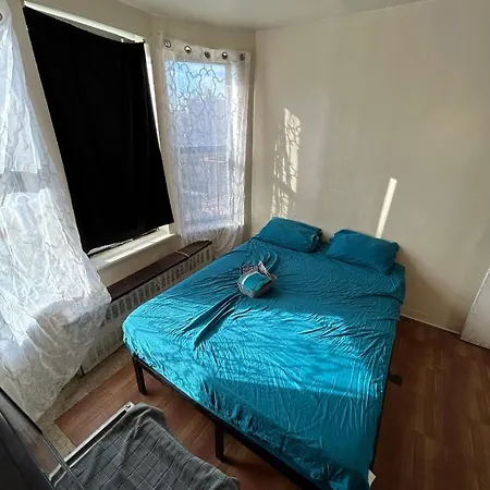 Lovely 2Bd 1Br Apt